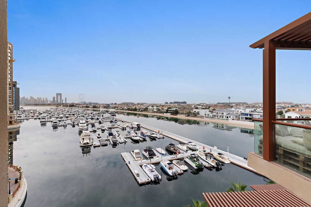 Silkhaus Palm Views West The Palm Jumeirah Dubai — 4-Star Luxury Hotel in Dubai, United Arab Emirates