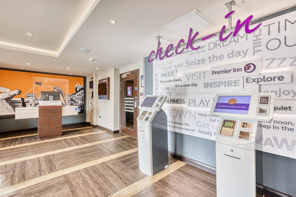 Premier Inn Buckingham — Buckingham — photo 4