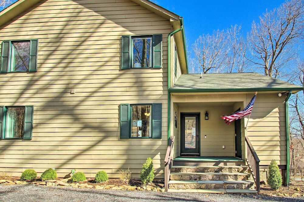 Stunning Wintergreen Resort Home: Ski & Golf — hotel in Roseland