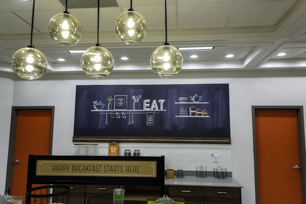 Hampton Inn Kinston - photo 39