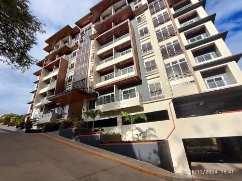 Sunny Edwani in Baguio City in Baguio, Philippines