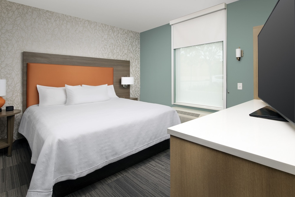 Home2 Suites by Hilton Miami Doral West Airport - photo 6