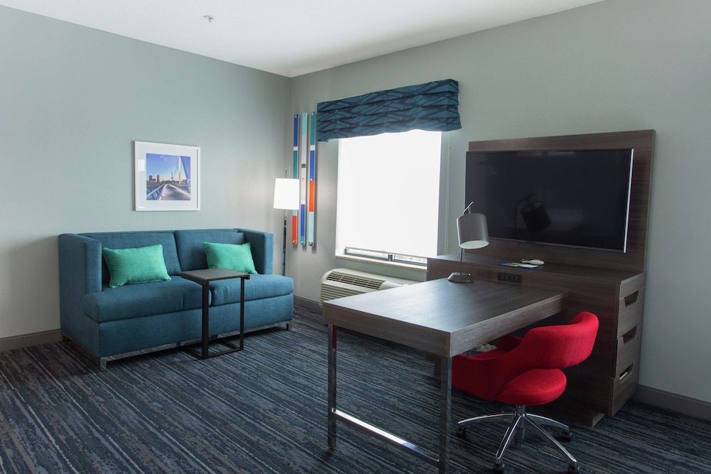 Hampton Inn & Suites Ankeny - photo 17