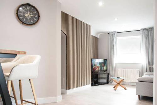 The Cottage — 4-Star Luxury Hotel in Naas, Republic of Ireland