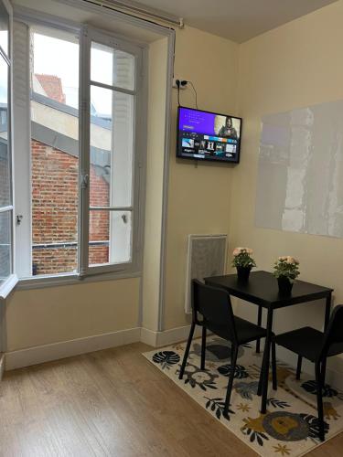 Charmant Studio Spacieux Paris - last minute hotel in Paris
