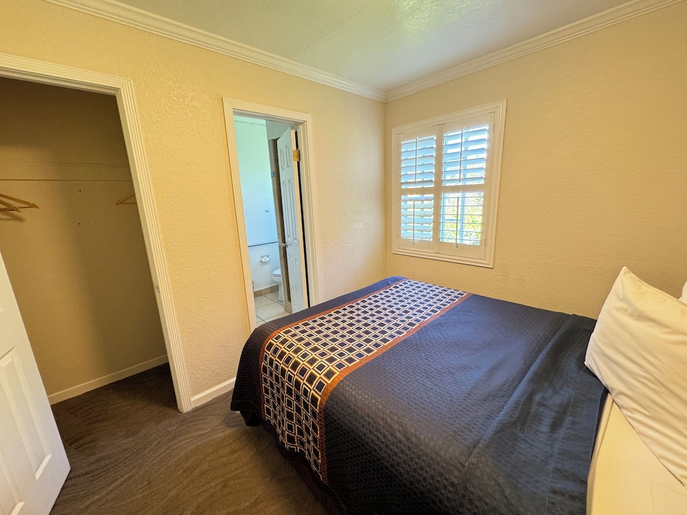 Tamalpais Motel - photo 7