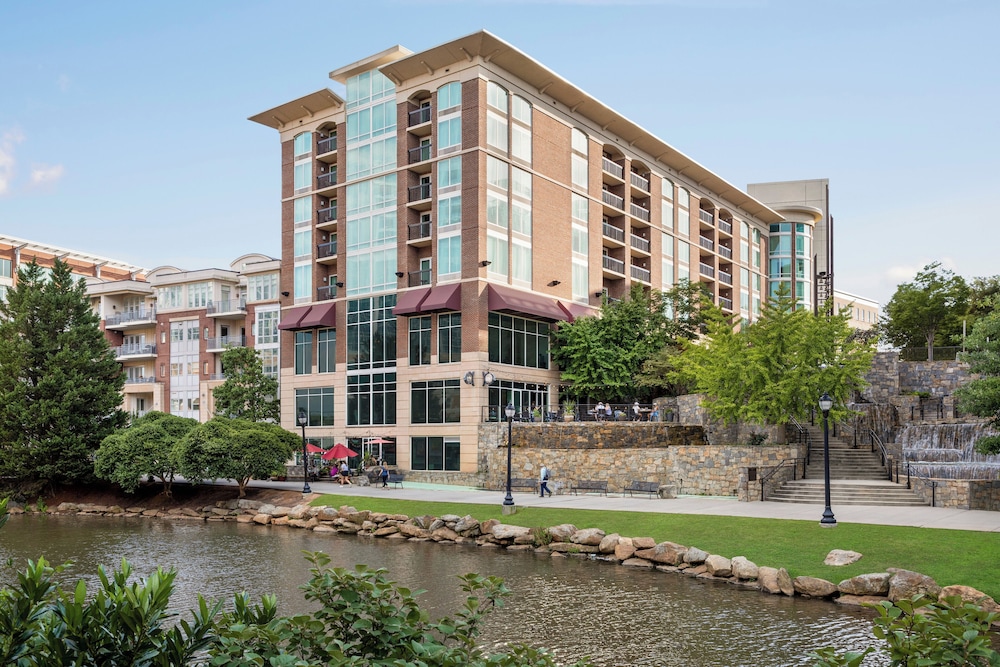 Hampton Inn & Suites Greenville Downtown RiverPlace - photo 48