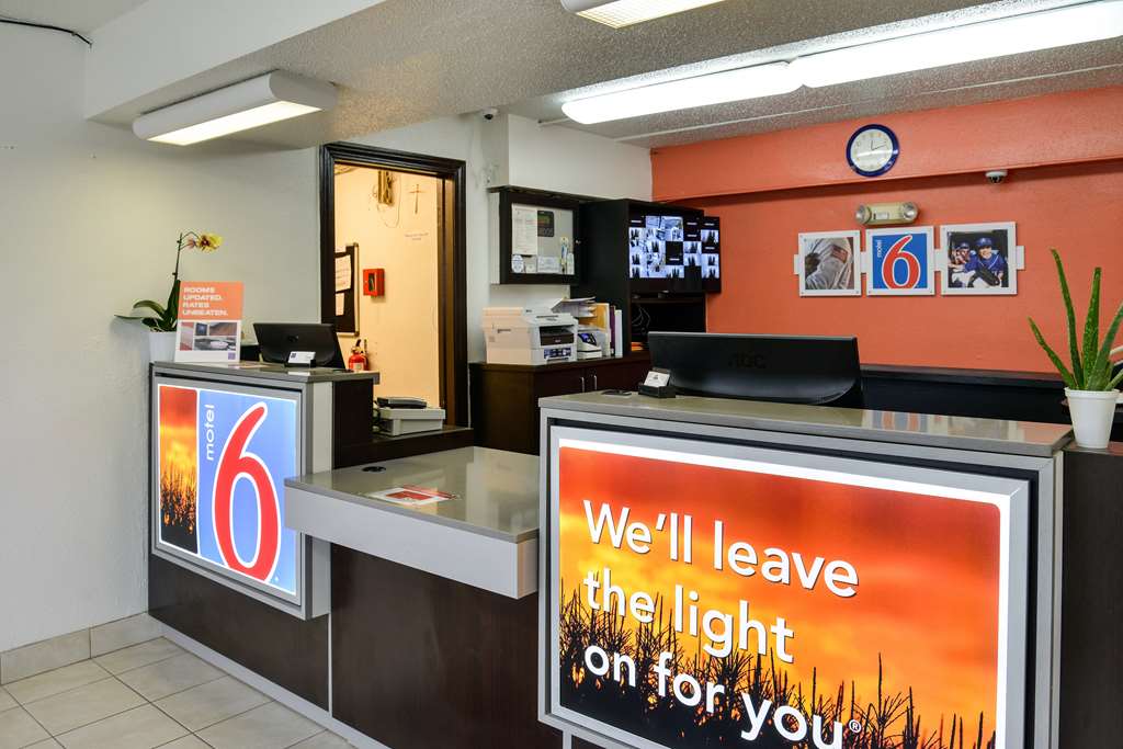 Motel 6 Toledo OH - photo 21