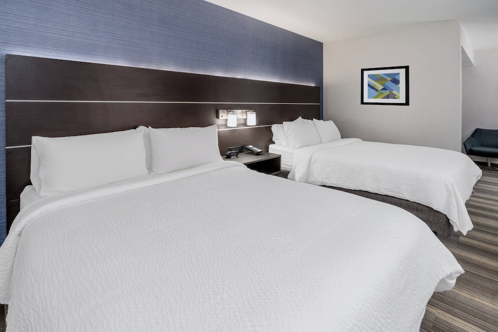 Holiday Inn Express Hotel & Suites Deadwood Gold Dust Casino - photo 23