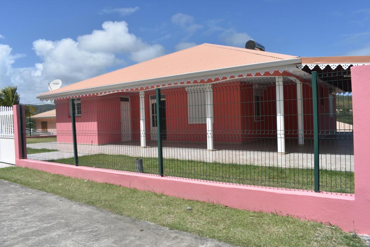 Lotissement Sigy a 5 Minutes de la Plage de la Pointe Faula. in Le Vauclin, Martinique