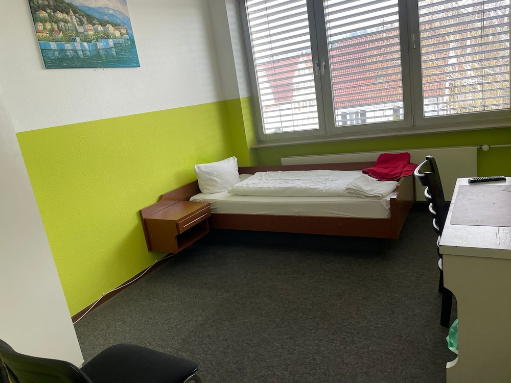 Hotel Ri — Esslingen — photo 5