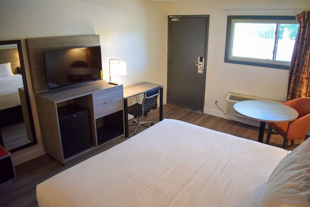 Ramada by Wyndham Cleveland Airport West - photo 13