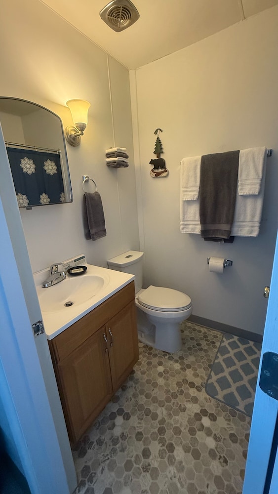 The Kenai Inn - photo 15