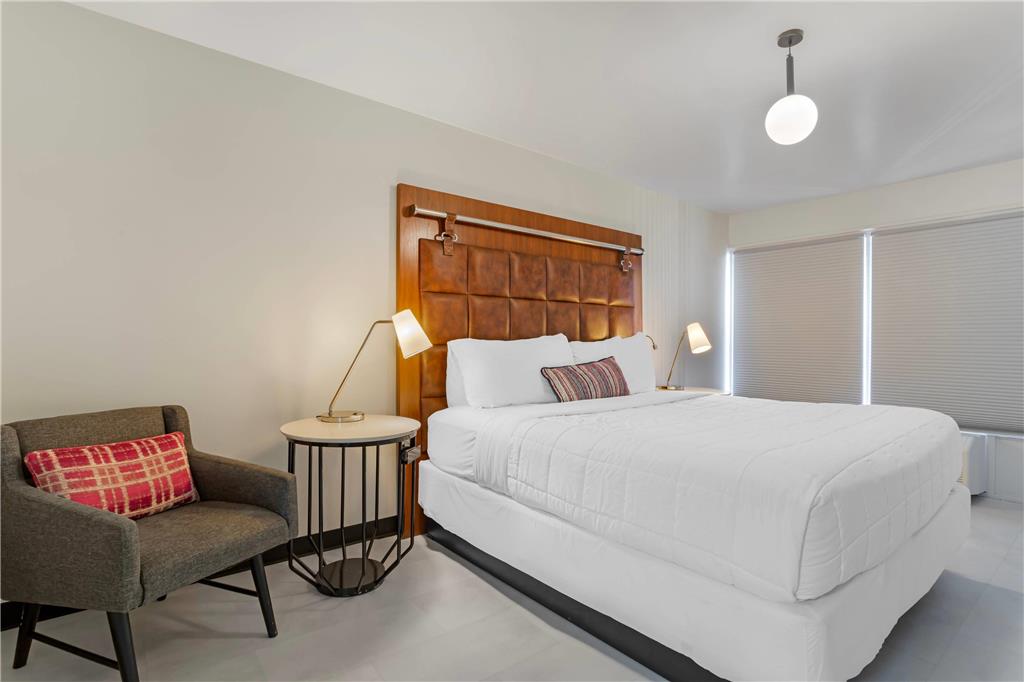 Heights House Hotel Houston Heights Downtown an Ascend Collection Hotel - photo 11