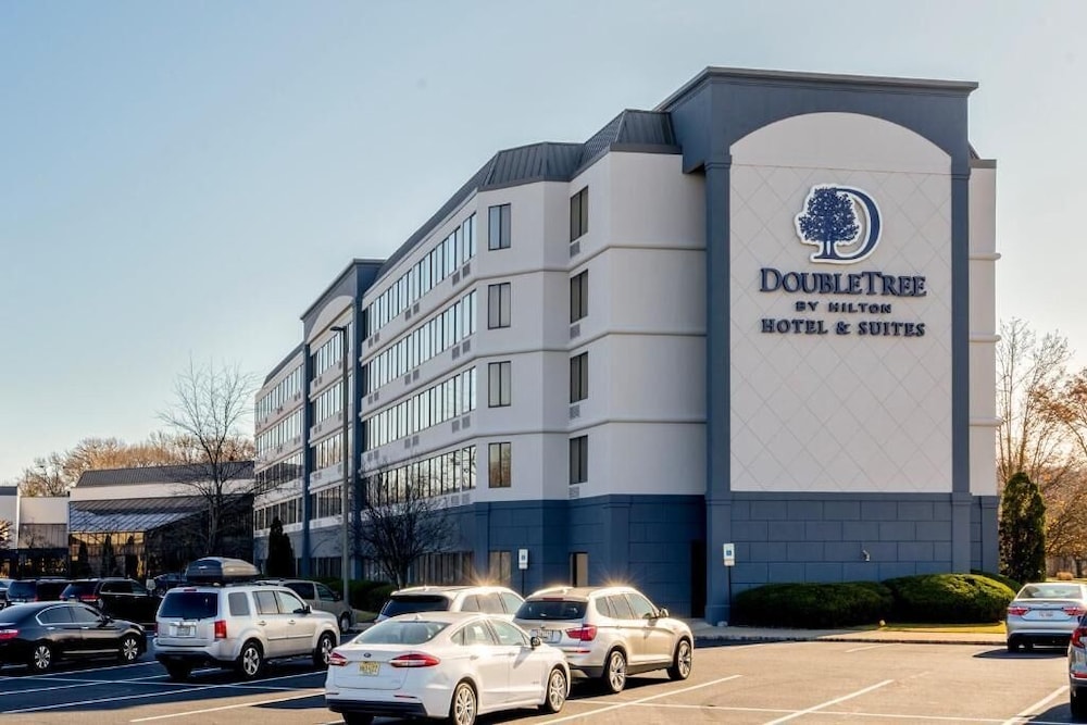 DoubleTree by Hilton Fairfield Hotel & Suites - photo 67