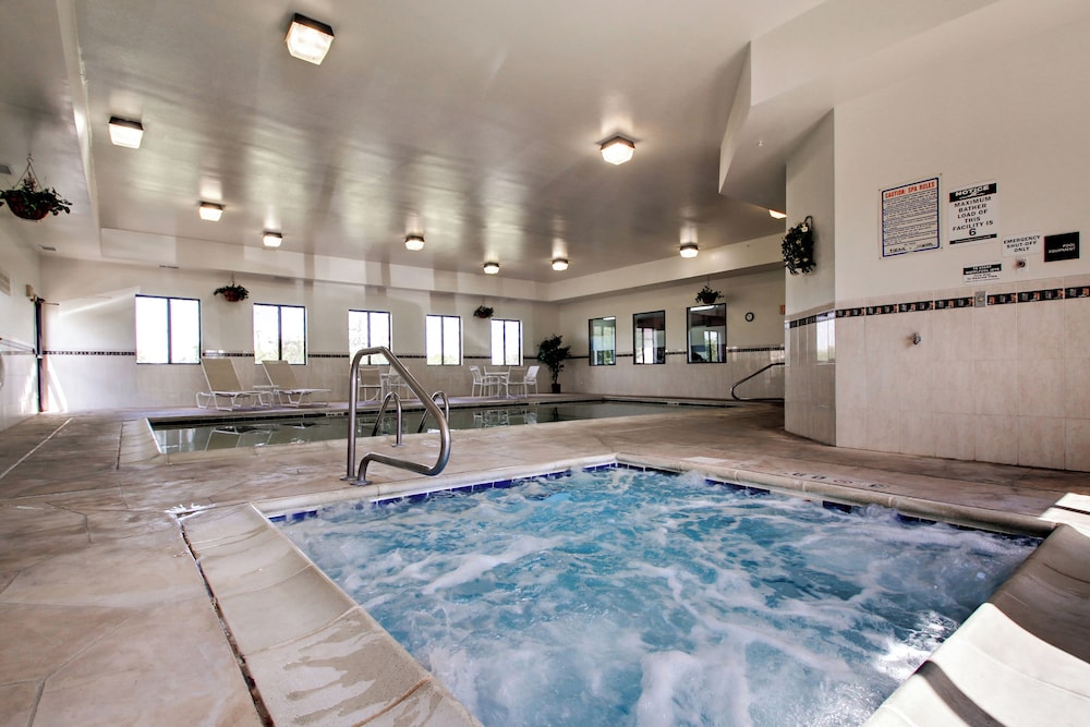 Hampton Inn Ottawa - photo 23