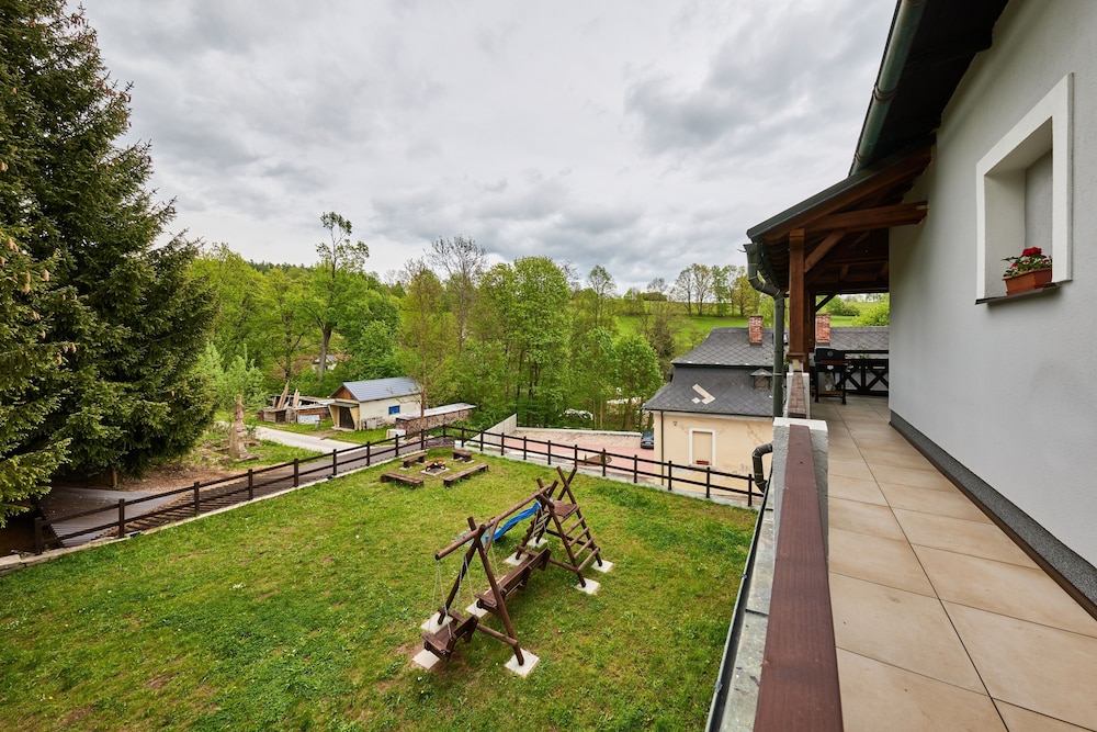 Hotel Auri in Rudnik, Czech Republic