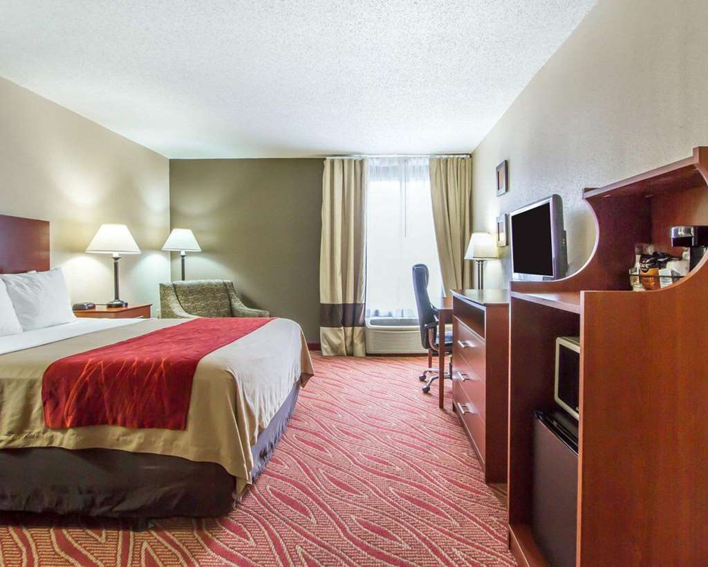 Comfort Inn Poplar Bluff North - photo 7