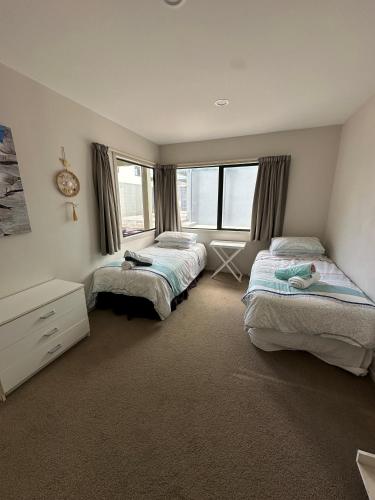 Grace Getaway Beach Cafes & The Mount at your doorstep - last minute hotel in Unknown City