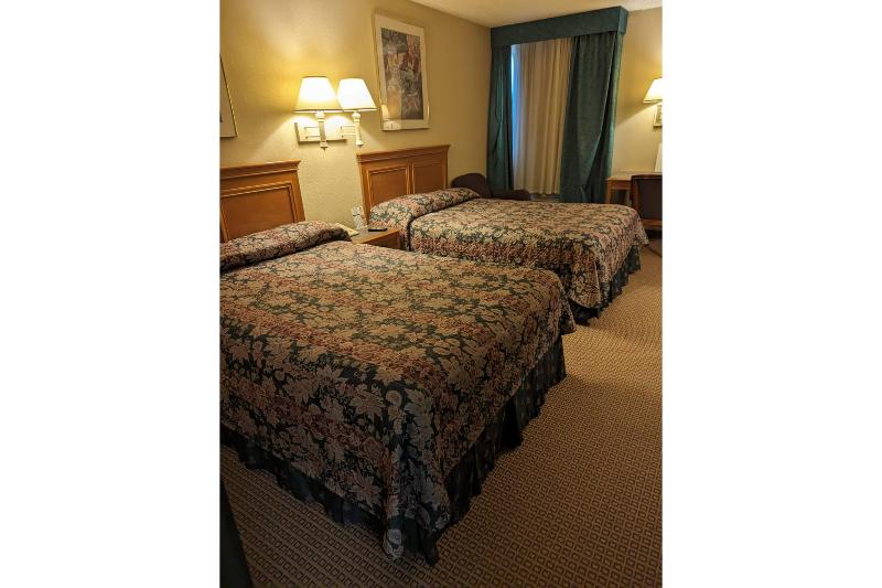 Fairview Inn By OYO Hesston I 135 - photo 14