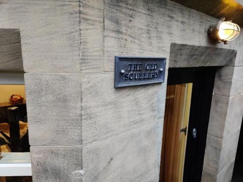 The Old Scullery Cosy Stylish Apartment for two on Harrogate's Iconic Stray