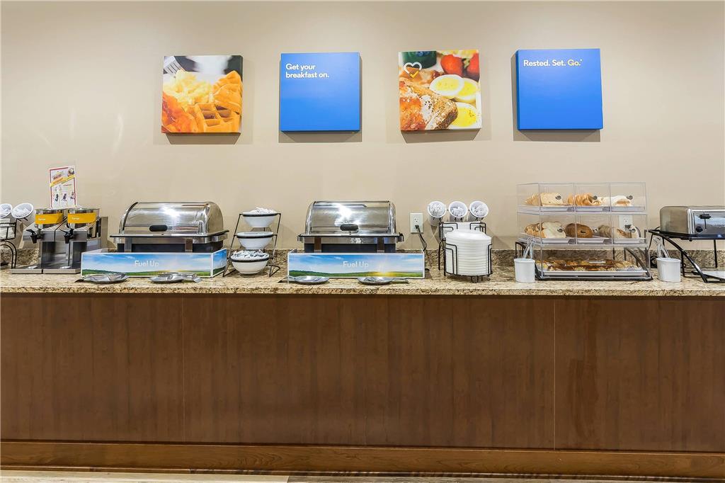 Comfort Inn & Suites Event Center - photo 23