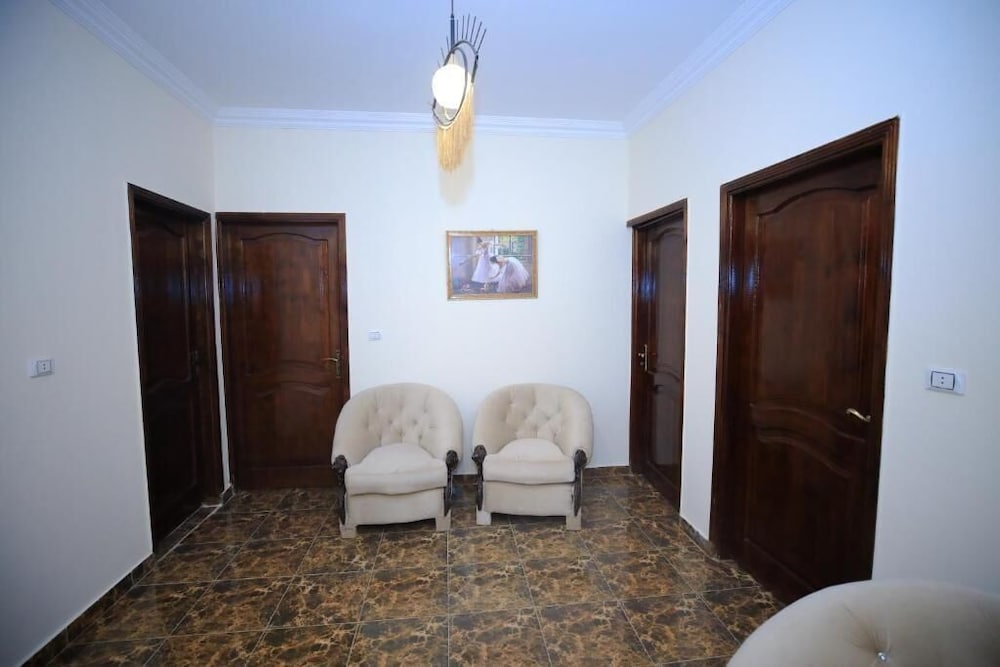 Great Pyramid View Inn - last minute hotel in Giza