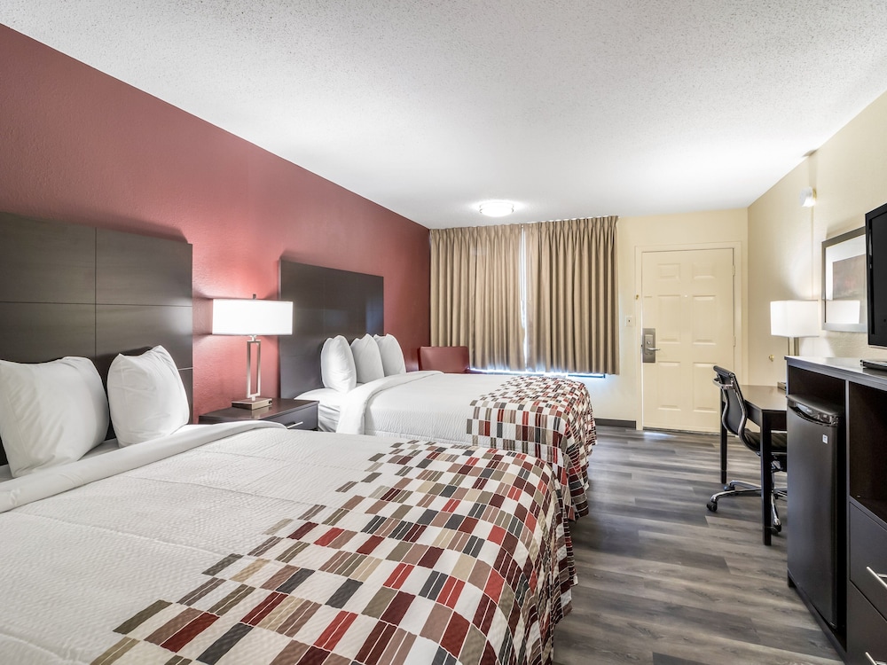Red Roof Inn Dandridge - photo 11