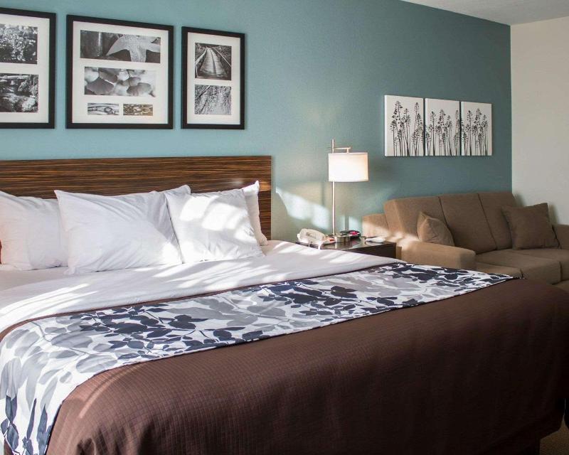 SureStay by Best Western Cambridge - photo 12