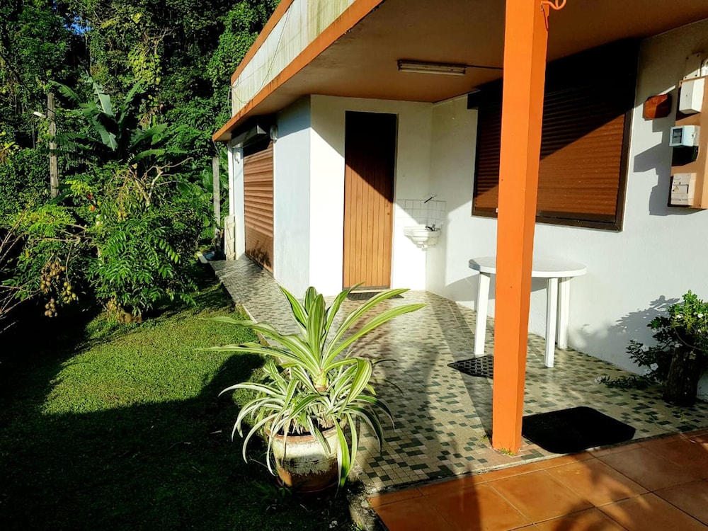 Maison charmante au Lorrain — 4-Star Luxury Hotel in Le Lorrain, Martinique