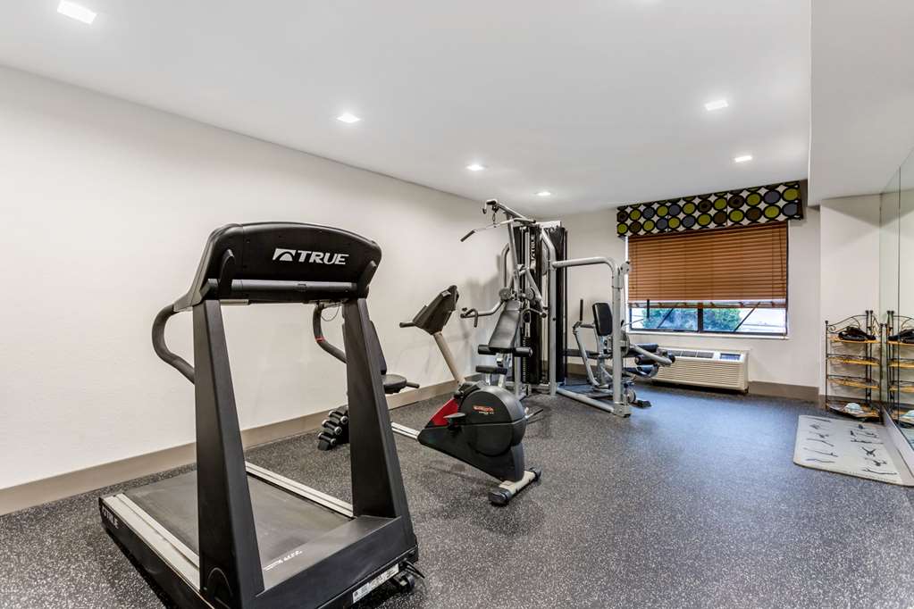 Quality Inn Murfreesboro University Area - photo 27