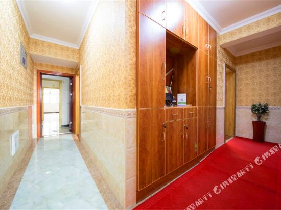 Changsha Express Holiday Theme Hotel - last minute hotel in Changsha
