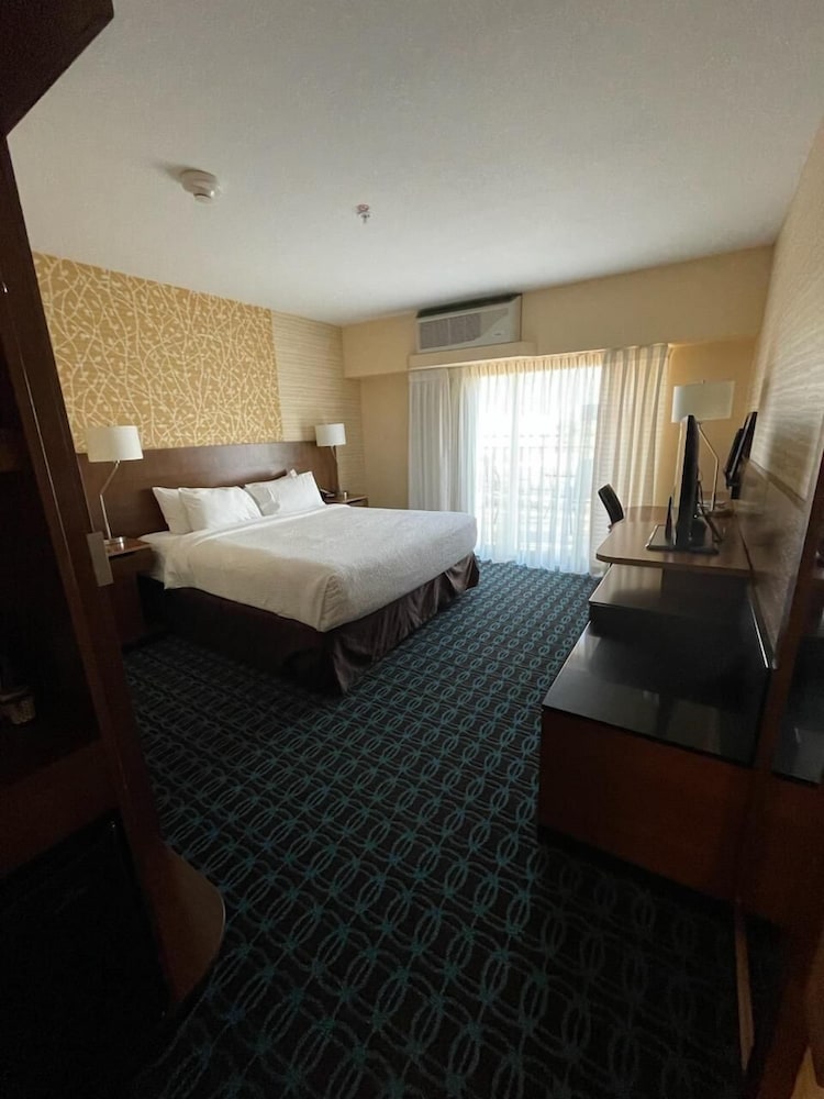 Fairfield Inn & Suites by Marriott Scottsbluff - photo 4