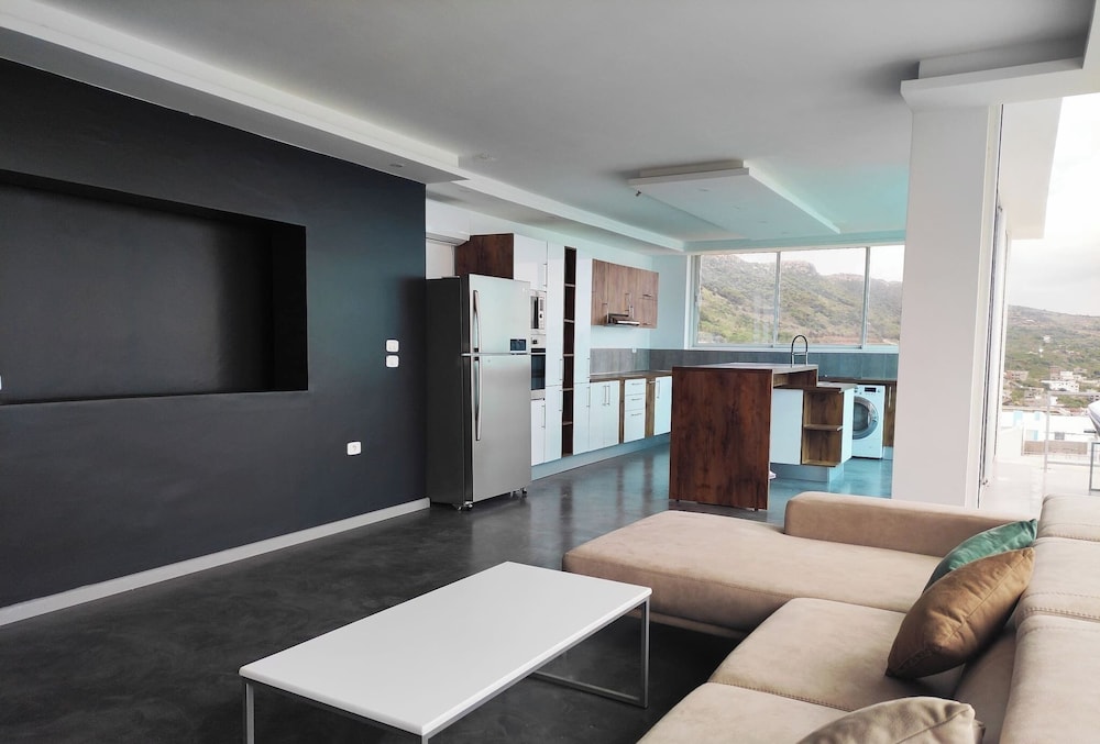 Exceptional Luxury Villa A Masterpiece of Elegance and Comfort — Rafraf — photo 5