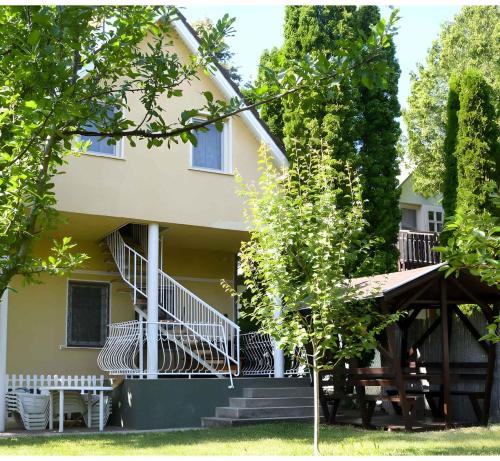 Apartments in Siofok Balaton 43965 — 4-Star Luxury Hotel in Siofok, Hungary