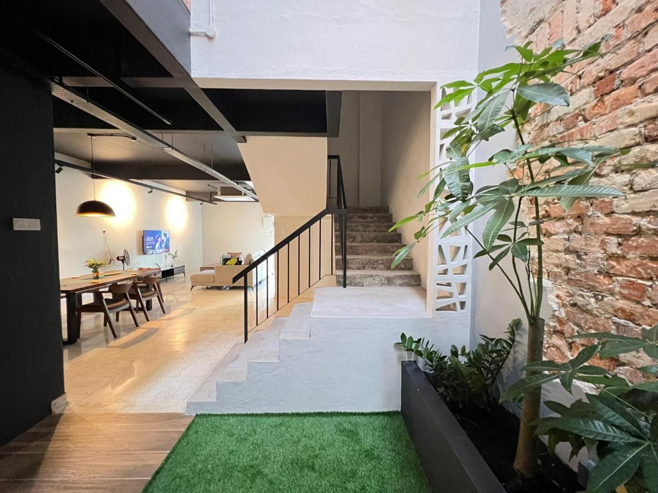 Galaria 4BR 17Pax NearTC DinosaurLand PS4 Netflix — 4-Star Luxury Hotel in Kuantan, Malaysia