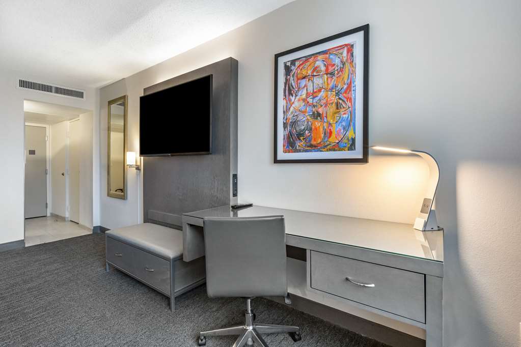 Best Western Premier Rockville Hotel & Suites - photo 17