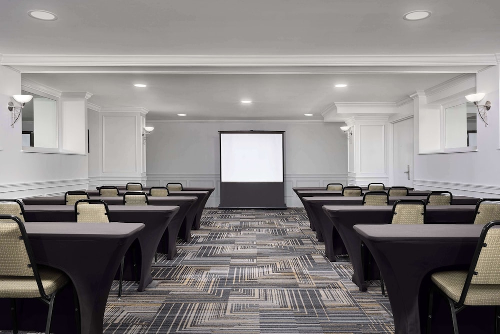 Homewood Suites by Hilton Raleigh Durham AP Research Triangle - photo 33