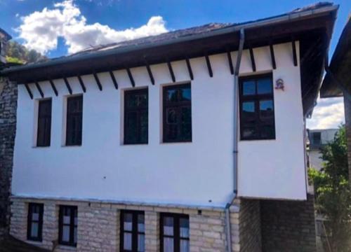 MiziriGuestHouse in Gjirokaster, Albania