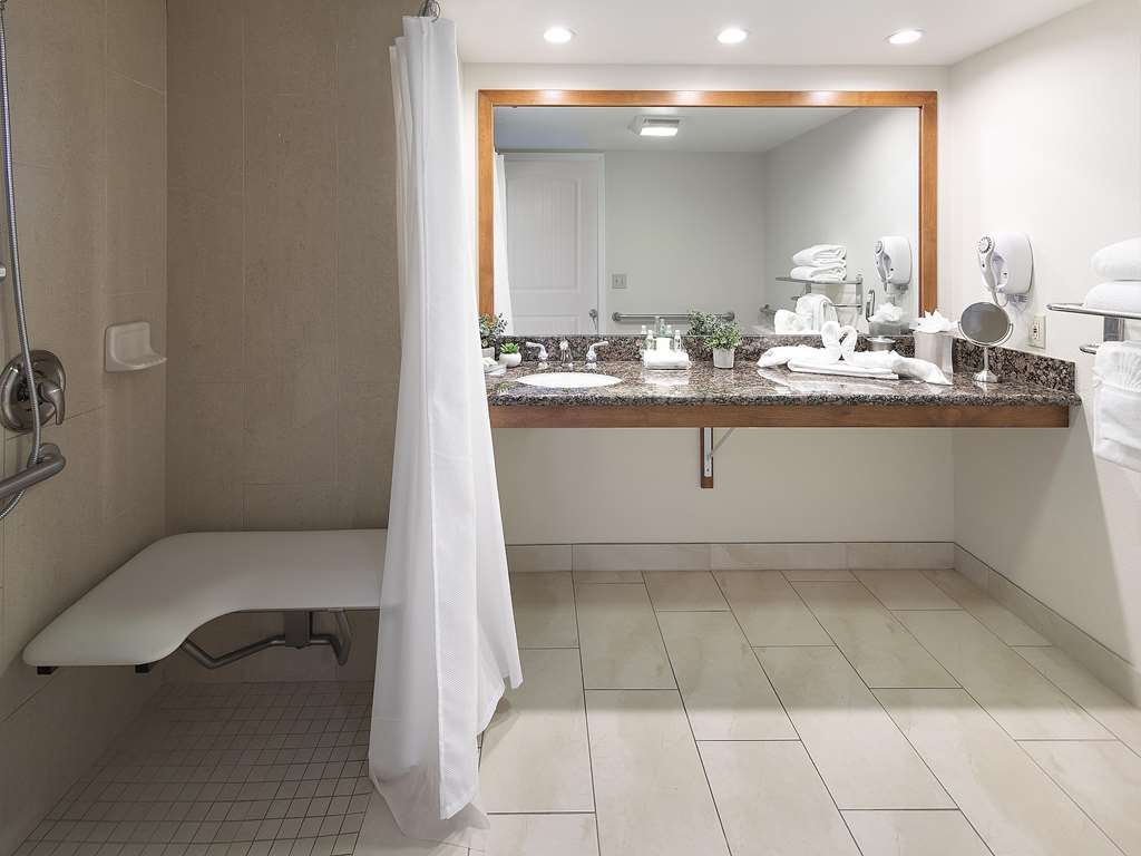 Inn at the Cove - photo 15