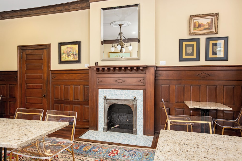 Summit Street Inns - photo 53