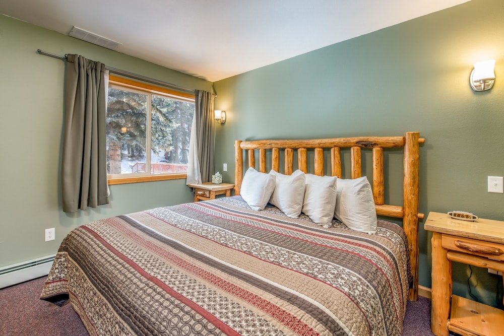 StoneBrook Resort - photo 17