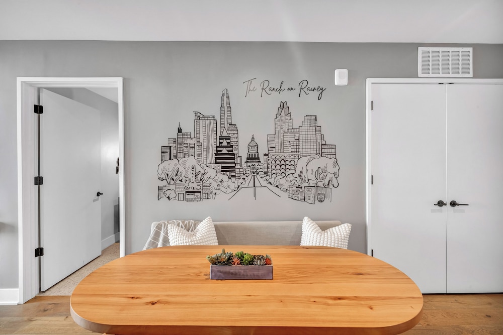 Austin Condo Hotel - photo 288