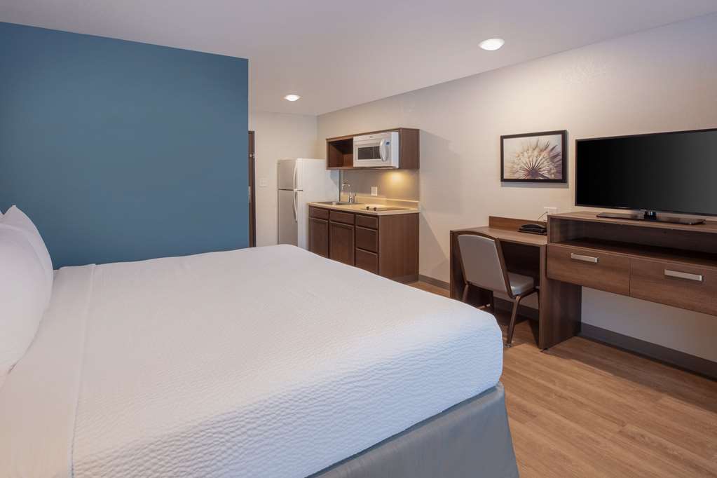 WoodSpring Suites Washington DC East Arena Drive - photo 11