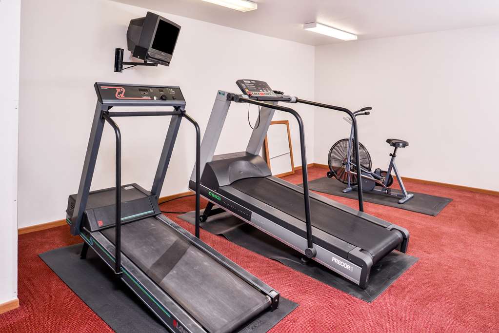 Americas Best Value Inn Missouri Valley - photo 16