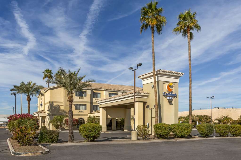Comfort Inn West