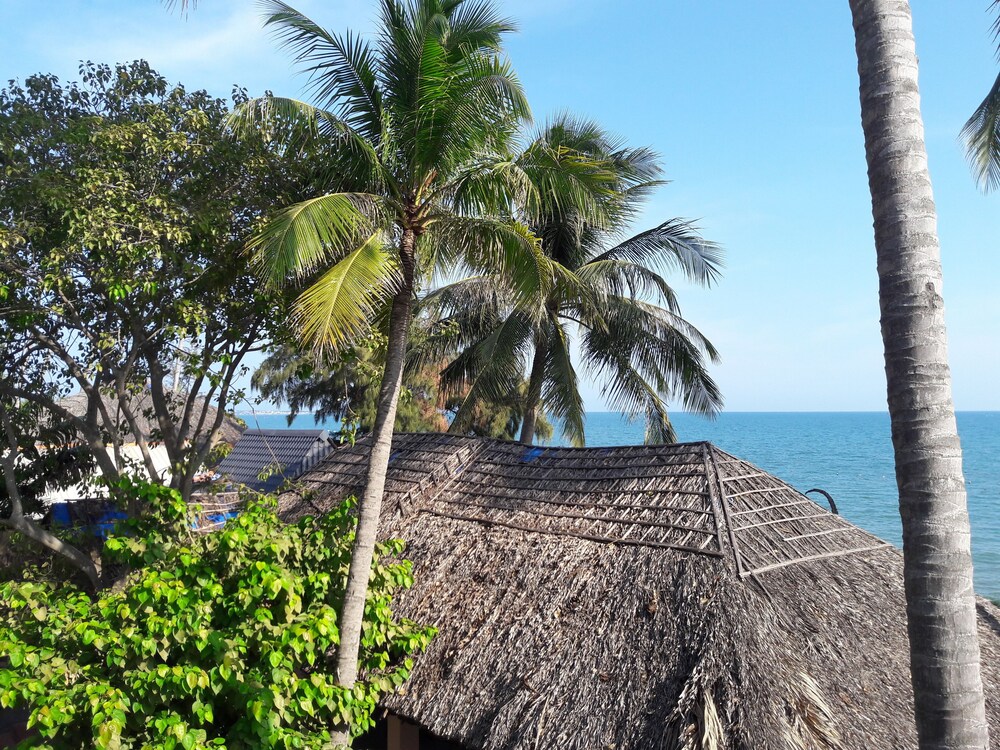 Bien Dua Backpacker Hotel — Phan Thiet — photo 4