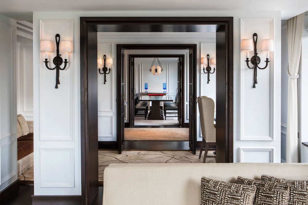 The Ritz Carlton New York Central Park - photo 32