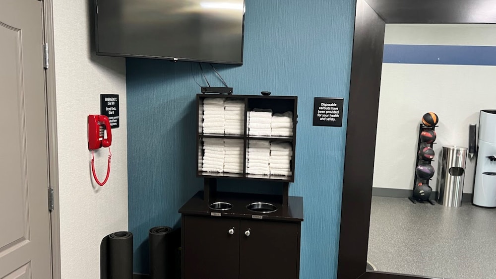 Hampton Inn Montrose - photo 36