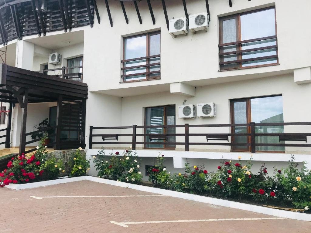 Pensiunea Beluga — 4-Star Luxury Hotel in Murighiol, Romania